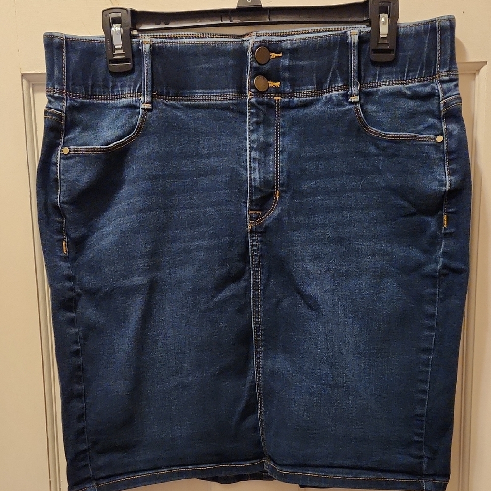 Apt. 9 Dark Blue Denim Skirt